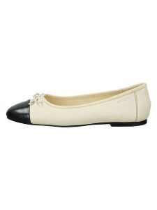 GANT Footwear Skórzane baleriny "Chadii" w kolorze kremowym rozmiar: 41. Brązowe balerinki GANT Footwear, bez wzorów, bez obcasa, bez zapięcia. Za 289,95 zł.