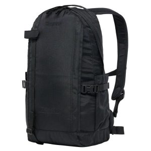 Plecak HAGLÖFS Tight Medium Mono 20L miejski turystyczny czarny. Czarne plecaki Haglöfs. Za 352,00 zł.