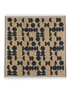 Codello Chusta w kolorze beżowym - 110 x 110 cm rozmiar: onesize. Brązowe apaszki i chusty Codello, bez wzorów, z materiału. Za 136,13 zł.