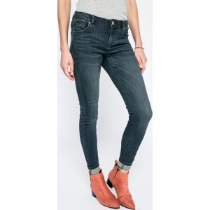 Review - Jeansy Minnie. Jeansy marki Review. W wyprzedaży za 89,90 zł.