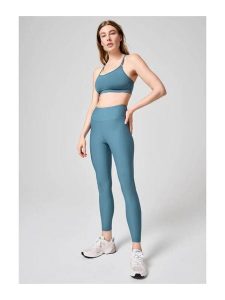 Legginsy Damskie Fitness Casall Z Wysokim Stanem. Niebieskie legginsy Casall, bez wzorów, z materiału, z podwyższonym stanem, długie. Za 339,99 zł.