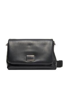 Tommy Jeans Torebka Tjw American Cool Flap Crossover AW0AW17550 Czarny. Czarne listonoszki Tommy Jeans, bez wzorów, z jeansu, bez dodatków. Za 429,99 zł.