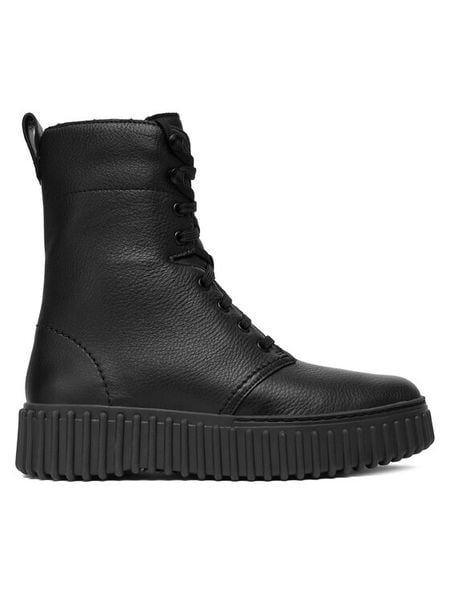 Clarks Trzewiki Torhill Style 26182918 Czarny. Czarne botki Clarks, bez wzorów, ze skóry, bez obcasa, na płaskiej podeszwie, bez zapięcia. Za 449,99 zł.