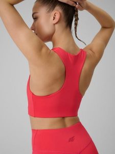 4F Biustonosz treningowy z niskim wsparciem damski - czerwony S. Czerwone biustonosze 4f, bez wzorów, z gumy. Za 89,99 zł.