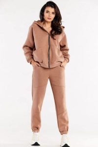 Luźna bluza z kapturem rozpinana z kieszeniami beż. Bluzy Infinite You, l, bez wzorów, z bawełny, z kapturem. Za 259,00 zł.