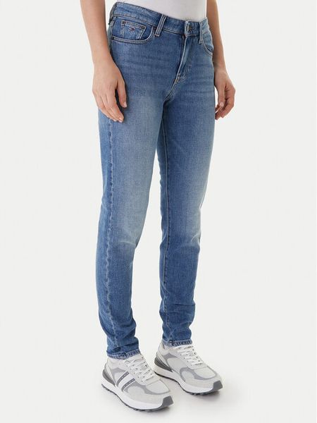Tommy Jeans Jeansy Lucy DW0DW22434 Niebieski Slim Fit. Niebieskie jeansy Tommy Jeans, bez wzorów, z bawełny. Za 265,99 zł.