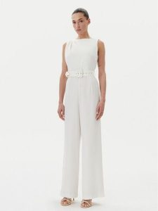 Rinascimento Kombinezon CFC0123796003 Écru Regular Fit. Kombinezony Rinascimento, m, bez wzorów, z syntetyku, bez kołnierzyka, bez ramiączek. Za 369,99 zł.