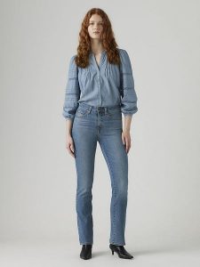 Levi's Dżinsy "725" - Bootcut fit - w kolorze niebieskim rozmiar: W30/L30. Niebieskie jeansy Levi's®, z aplikacjami. Za 232,15 zł.