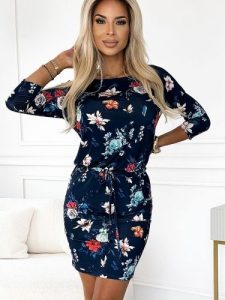 Sukienka Model 13-160 Flowers/Navy - Numoco. Niebieskie sukienki NUMOCO, na imprezę, l, bez wzorów, z elastanu, sportowe, bez kołnierzyka, bez ramiączek, sportowe. Za 218,32 zł.