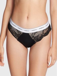 Guess Figi klasyczne Belle O2BE08 KBBT0 Czarny. Czarne figi Guess, z aplikacjami, z syntetyku. Za 109,99 zł.