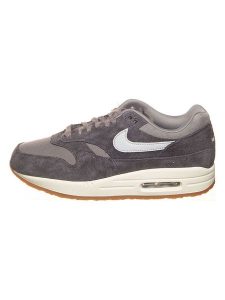 Nike Sportswear Skórzane sneakersy "Air Max 1 Premium" w kolorze szarym rozmiar: 37,5. Szare trampki Nike Sportswear, bez wzorów, bez zapięcia. Za 333,81 zł.