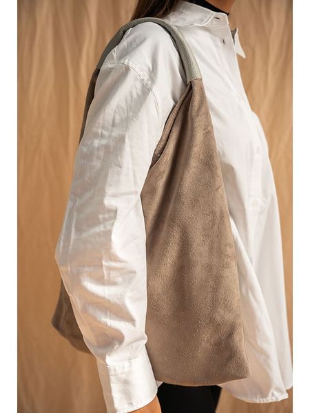 Abaco Skórzany shopper bag "Deni" w kolorze beżowym - 40 x 47 cm rozmiar: onesize. Brązowe shopper bag Abaco, bez wzorów, z denimu, na ramię, bez dodatków. Za 274,75 zł.