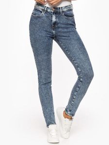 WRANGLER HIGH SKINNY DAMSKIE SPODNIE JEANSOWE RISKY BUSINESS W27HQB25G 112128108. Rurki Wrangler, z jeansu. W wyprzedaży za 89,99 zł.