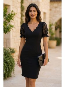 SOULSHAE Sukienka w kolorze czarnym rozmiar: L/XL. Czarne sukienki SOULSHAE, l, bez wzorów, bez kołnierzyka, bez ramiączek, mini. Za 99,95 zł.