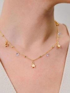 Lodie Silver Naszyjnik z elementami ozdobnymi - dł. 50 cm rozmiar: onesize. Szare naszyjniki Lodie Silver, z cyrkonią, z mosiądzu. Za 26,99 zł.