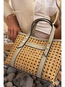 Maison héritage PARIS Torebka "Mini Bondi" w kolorze beżowym - 20 x 26 x 13 cm rozmiar: onesize. Brązowe torebki klasyczne Maison héritage PARIS, bez wzorów, z materiału, bez dodatków. Za 391,99 zł.