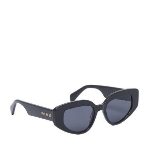 Okulary przeciwsłoneczne Nine West. Czarne okulary przeciwsłoneczne Nine West. Za 149,99 zł.