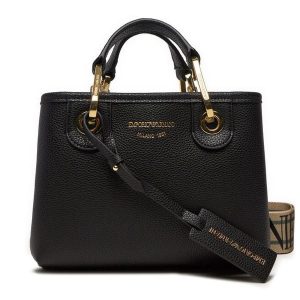 Torebka Emporio Armani. Czarne torebki klasyczne Emporio Armani, bez wzorów, bez dodatków. Za 669,99 zł.