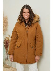 Curvy Lady Kurtka zimowa w kolorze karmelowym rozmiar: 42/44. Brązowe kurtki Curvy Lady, na zimę, bez wzorów, z puchu, bez kaptura. Za 170,87 zł.