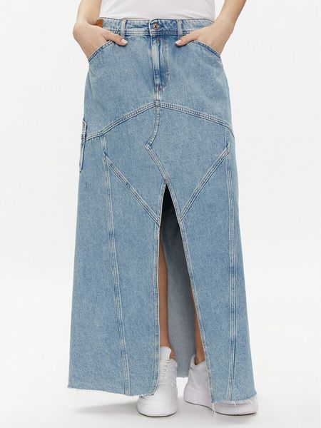 Replay Spódnica jeansowa W9933.000.108 69B Niebieski Regular Fit. Niebieskie spódnice Replay, bez wzorów, z bawełny. Za 369,99 zł.