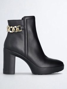 Liu Jo Skórzane botki w kolorze czarnym rozmiar: 36. Czarne botki Liu Jo, bez wzorów, bez obcasa, bez zapięcia. Za 588,95 zł.