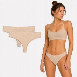 STRINGI DAMSKIE 4F 2PAK BIELIZNY DAMSKIEJ BAWEŁNIANEJ S F040 SS26. Czarne stringi 4f, bez wzorów, z bawełny. Za 59,99 zł.