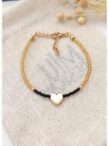 Atelier MIU Pozłacana bransoletka z elementem ozdobnym rozmiar: onesize. Czarne bransoletki Atelier MIU, z perłą, pozłacane. Za 30,99 zł.