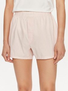 Calvin Klein Underwear Szorty materiałowe 000QS6892E Różowy Relaxed Fit. Czerwone szorty Calvin Klein Underwear, bez wzorów, z bawełny. Za 99,99 zł.