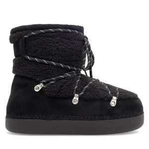 Śniegowce DeeZee. Czarne buty zimowe DeeZee, bez obcasa, bez zapięcia. Za 199,99 zł.