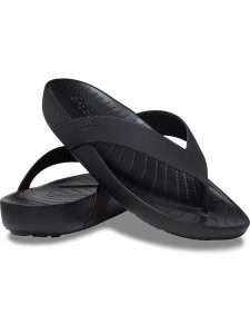 Crocs Japonki "Splash" w kolorze czarnym rozmiar: 36/37. Czarne klapki Crocs, bez wzorów, z tworzywa sztucznego, z otwartym noskiem, bez obcasa. Za 100,99 zł.