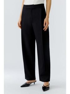 Oui Spodnie w kolorze czarnym rozmiar: 40. Czarne spodnie z wysokim stanem Oui, bez wzorów, z materiału, z podwyższonym stanem. Za 141,19 zł.