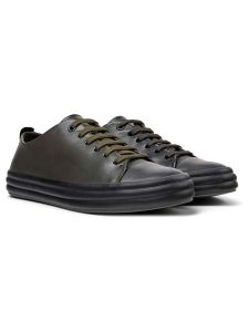Camper Skórzane sneakersy w kolorze czarnym rozmiar: 41. Czarne trampki Camper, bez wzorów, bez zapięcia. Za 363,95 zł.