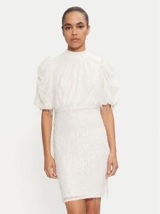 YAS Sukienka koktajlowa Elza 26035567 Écru Regular Fit. Kombinezony YAS, xl, bez wzorów, z syntetyku, wizytowe, bez kołnierzyka, bez ramiączek. Za 369,99 zł.