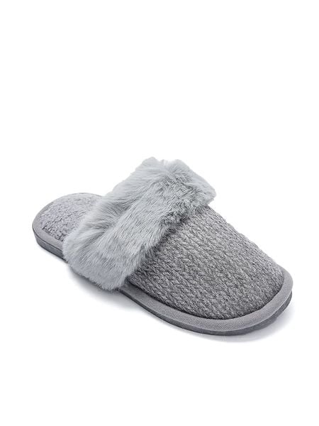 Confly Kapcie w kolorze szarym rozmiar: 38. Szare kapcie Confly, bez wzorów. Za 52,30 zł.