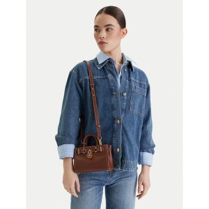 Torebka Tommy Hilfiger. Czarne torebki klasyczne TOMMY HILFIGER, bez wzorów, bez dodatków. Za 699,99 zł.