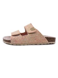 Billowy Klapki w kolorze jasnoróżowym rozmiar: 38. Różowe klapki Billowy, bez wzorów, z otwartym noskiem, bez obcasa. Za 122,67 zł.