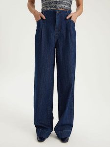 BGN Dżinsy - Comfort fit - w kolorze granatowym rozmiar: 38. Niebieskie jeansy BGN, bez wzorów, z bawełny, z podwyższonym stanem. Za 267,29 zł.