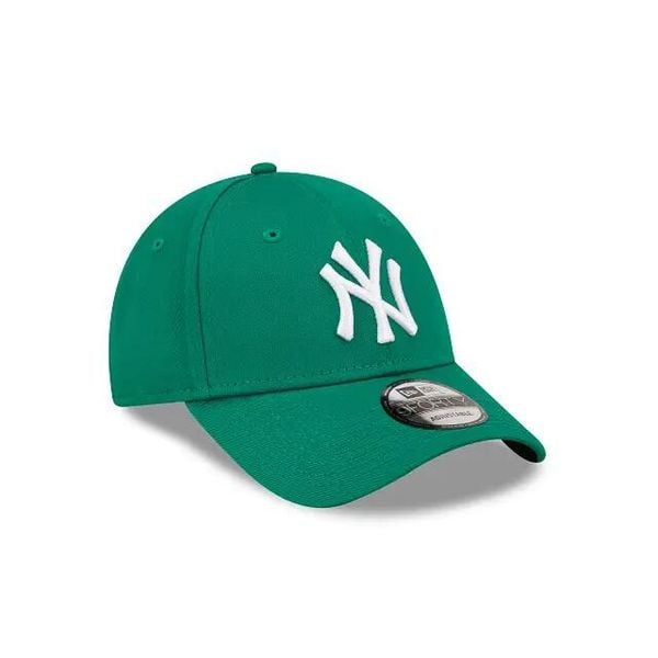 Damska czapka z daszkiem New York Yankees New Era League Essential 9FORTY. Białe czapki New Era, bez wzorów, z bawełny, eleganckie. Za 119,99 zł.