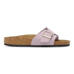 Klapki damskie Birkenstock Catalina BF Faded Purple. Fioletowe klapki Birkenstock, bez wzorów, z materiału, bez obcasa. Za 329,99 zł.