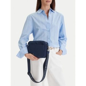 Torebka Beverly Hills Polo Club. Niebieskie listonoszki Beverly Hills Polo Club, bez wzorów, bez dodatków. Za 129,99 zł.