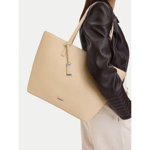 Torebka JENNY. Brązowe shopper bag Jenny, bez wzorów, bez dodatków. Za 139,99 zł.
