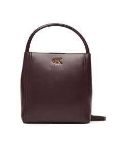 Calvin Klein Torebka Ck Bucket With Strap LV04F3174G Bordowy. Czerwone torebki klasyczne Calvin Klein, bez wzorów, ze skóry, bez dodatków. Za 539,99 zł.