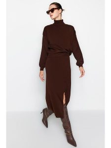 Trendyol 2-częściowy zestaw w kolorze ciemnobrązowym rozmiar: S. Brązowe golfy Trendyol, bez wzorów. Za 102,95 zł.
