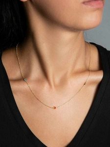Heliophilia Pozłacany naszyjnik z elementami ozdobnymi - dł. 43 cm rozmiar: onesize. Żółte naszyjniki Heliophilia, z cyrkonią, metalowe. Za 109,78 zł.