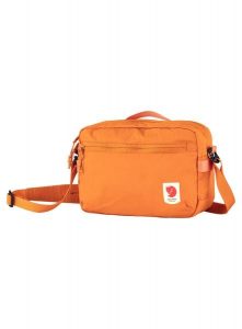 Saszetka Fjallraven High Coast Crossbody - sunset orange. Brązowe nerki i saszetki Fjällräven, bez wzorów, z poliamidu. Za 297,75 zł.