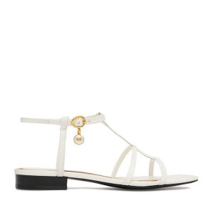 Sandały GINO ROSSI. Białe sandały Gino Rossi, bez wzorów, bez obcasa, na płaskiej podeszwie, bez zapięcia. Za 299,99 zł.