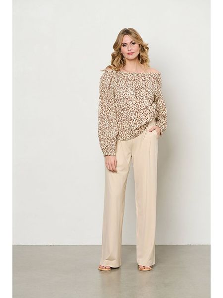 &Co Woman Bluzka "Acha" w kolorze beżowo-jasnobrązowym rozmiar: L. Białe bluzki &Co Woman, l, bez wzorów, bez kołnierzyka, bez ramiączek. Za 132,05 zł.