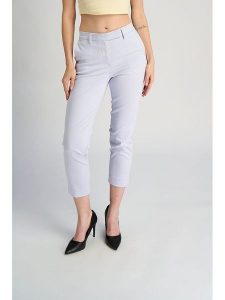 Marks & Spencer Spodnie chino w kolorze błękitnym rozmiar: 44. Niebieskie chinosy Marks & Spencer, bez wzorów, z podwyższonym stanem. Za 49,95 zł.