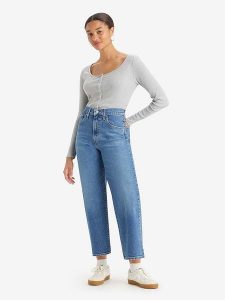 Levi's Dżinsy - Comfort fit - w kolorze niebieskim rozmiar: W34/29. Niebieskie jeansy Levi's®, z aplikacjami, z podwyższonym stanem. Za 207,88 zł.