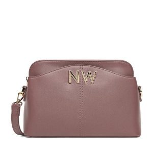 Torebka Nine West. Fioletowe listonoszki Nine West, bez wzorów, bez dodatków. Za 199,99 zł.